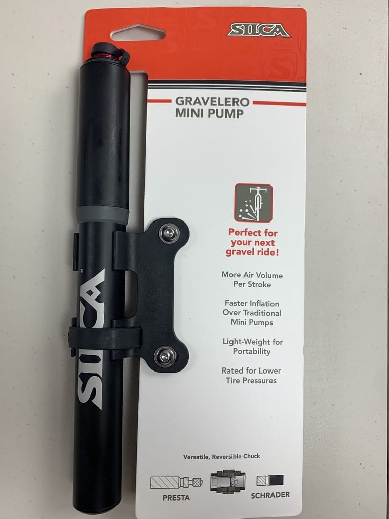 Gravelero Mini-Pump in packaging