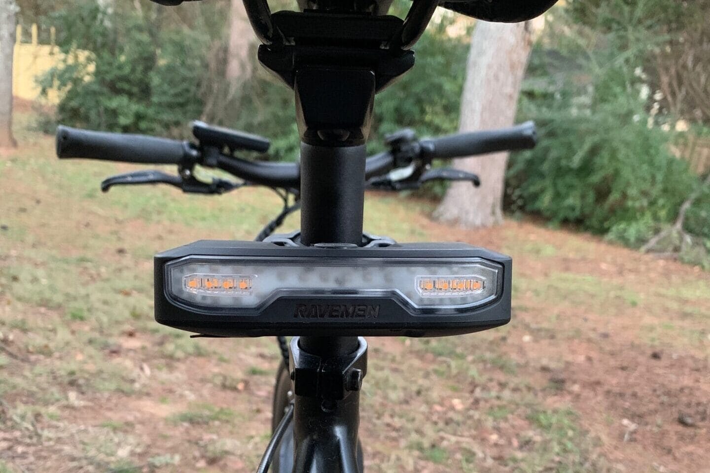 Ravemen NT101 Strange Taillight That Will Make You Highly Visible