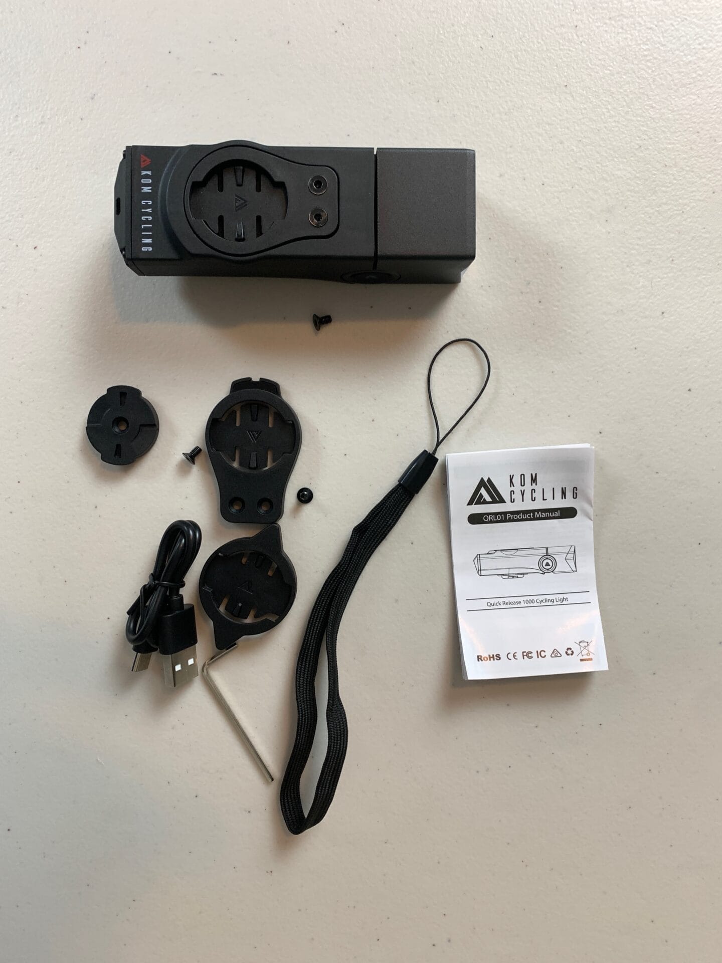 KOM Cycling 1000 lm unboxed