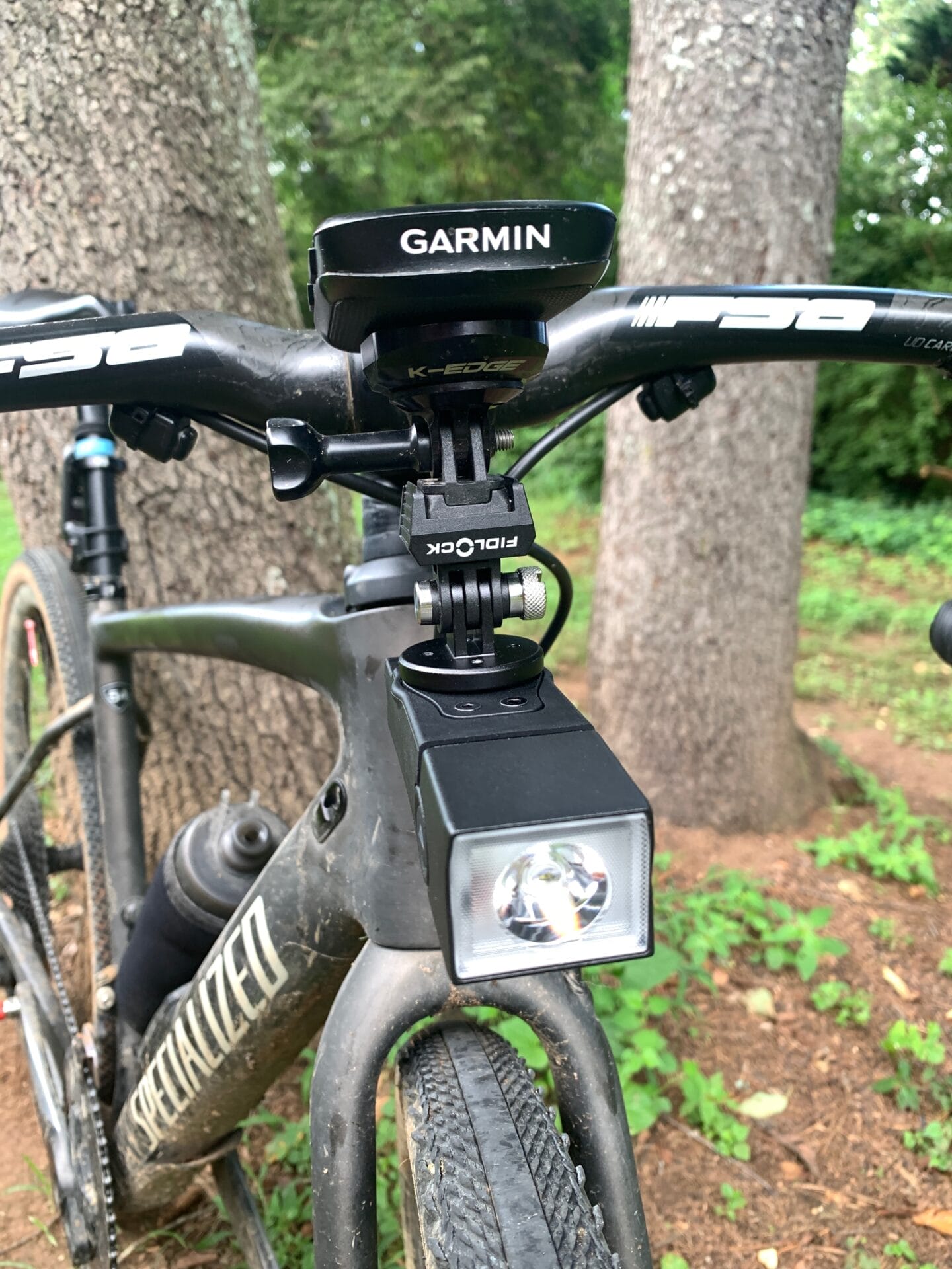 1000 lm on Fidlock pin clip