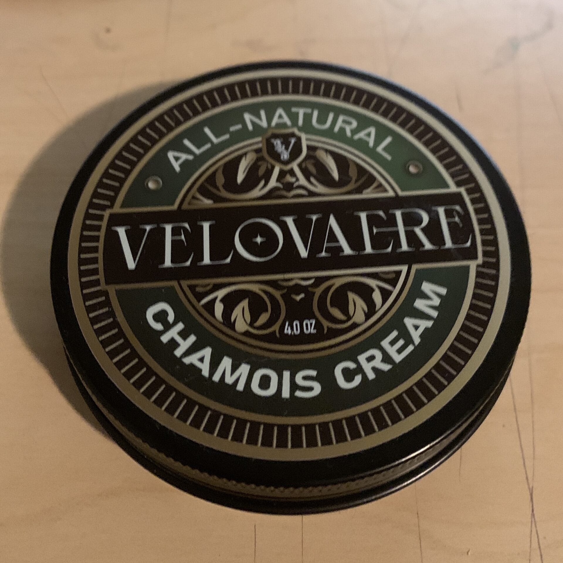 Velovare chamois cream tin can