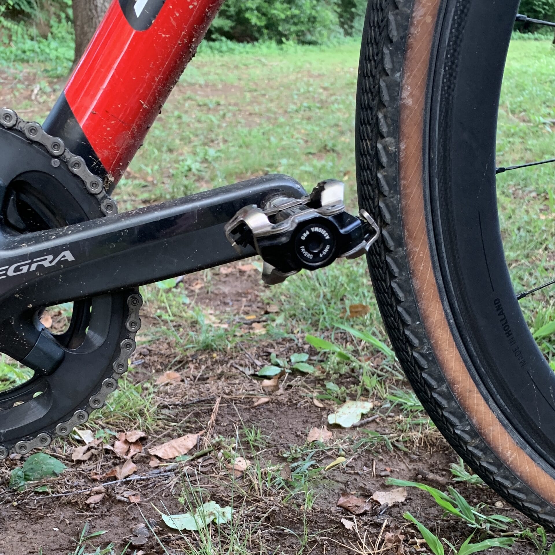 side view of mx2 on the gravel bike