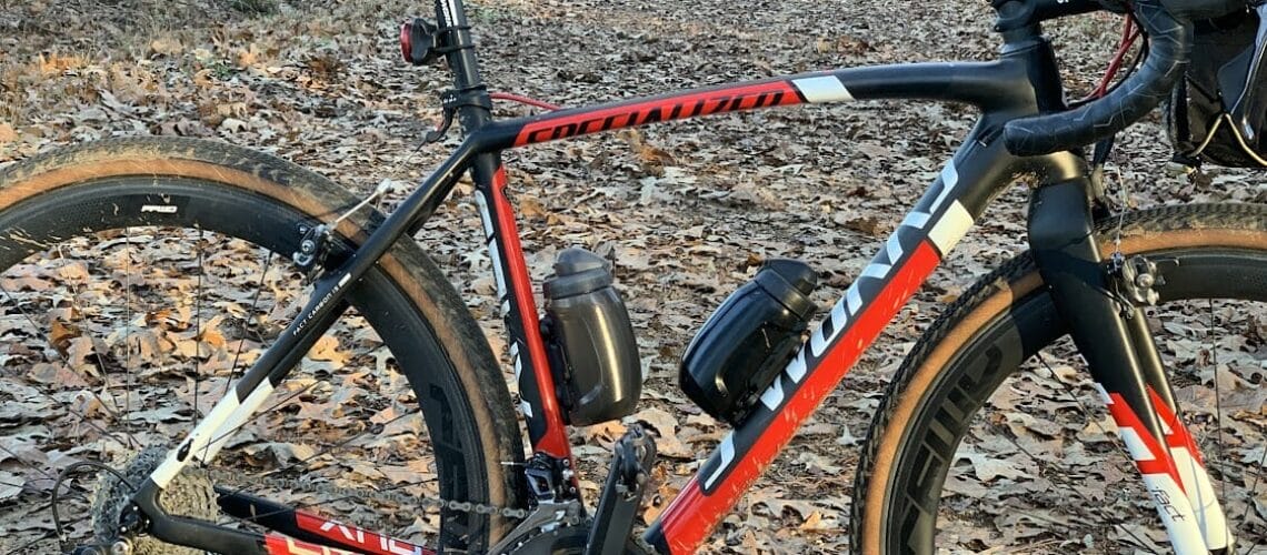 Gravel bike with Fidlock bottle attached