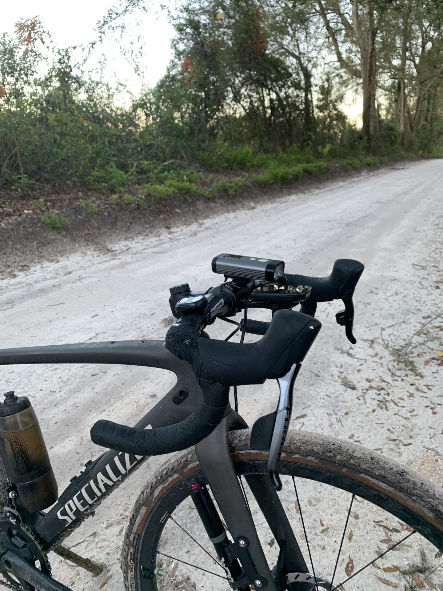 Ravement PR2000 mounted on the gravel bike with drop bars