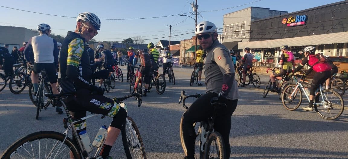 The Gravel Cyclist and JayLo at the start of the race.